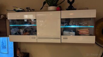 Prodam obývací stěnu - 8