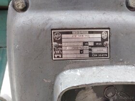 Prodám starý dílenský rozbrus - 8