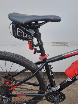 Horské kolo Trek - 8