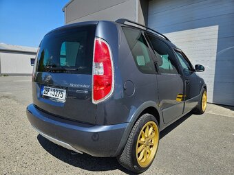 Škoda Roomster Scout 1.6 MPi 77 kW - 8