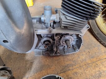 Dva motory na prase - 8