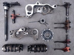 Náhradní díly - MOTOR - KTM LC4 500 88-89 - 8
