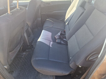 SsangYong Actyon SportS 2.0 XDi 04/2013 závěs 2,3 tuny - 8