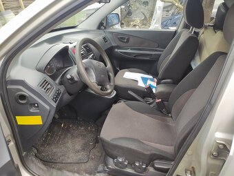 Náhradné diely Hyundai Tucson 103kw 4x4 kod motora D4EA - 8