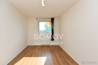 Pronájem moderního 3+kk, 83 m2 s garážovým stáním v centru B - 8