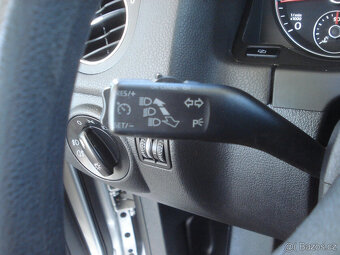 Volkswagen Golf Plus 2.0 TDi - 8
