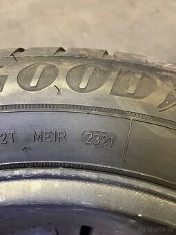 ALU Z PORSCHE CAYENE 18” 8,J x18 5x130 ET53/71,3 + 255/55/18 - 8