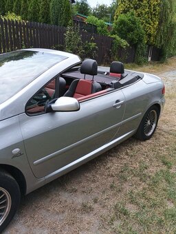 Peugeot 307CC se stahovací střechou - 8