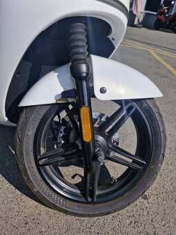 Horwin EK3 bílý - 8