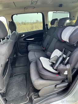 Ford Galaxy Ghia 7 míst, 2008, manuál - 8