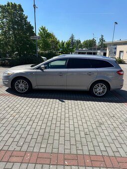 Ford Mondeo - 8