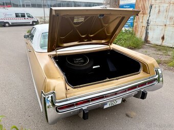 1973 Chrysler New Yorker Brougham 4dr Hardtop | 440cui - 8