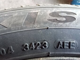 Kompletní zimní sada disků Škoda Octavia 3 r16 + pneu - 8
