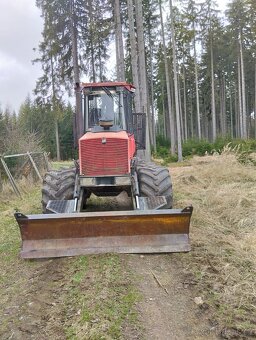 Valmet 840.2 - 8