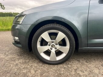 ►ŠKODA OCTAVIA III 1.6TDI 85KW STYLE ACC-LED-NAVI-TAŽNÉ 17" - 8