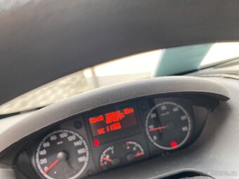 Peugeot Boxer 9 míst , 2,2 Hdi rv 8/2013 - 8