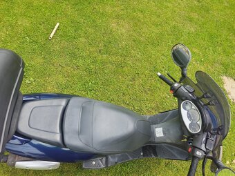 Yamaha Majesty 125 - 8