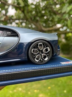 MR Collection - Bugatti Chiron Profilée, 1:18 - 8