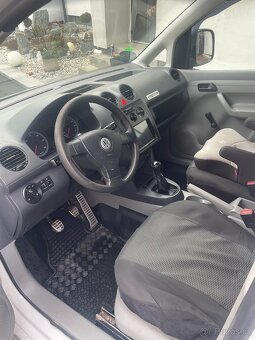 VW Caddy 2.0 SDI Stavební auto 2.místa - 8