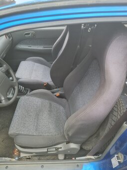 Suzuki Swift 1.0i, 39kW, 10/2001, klima - 8