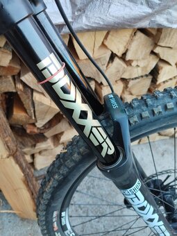Specialized Demo I Carbon 2018 DH / sjezdové kolo - 8