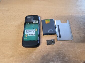 Nokia N97-4 - 8