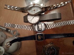 Foťáky, hodinky - 8