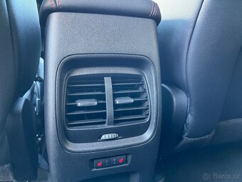 Ford kuga 2,5PHEV ST-Line X 225PS,LED,Head-Up,Navi,KeyFree - 8