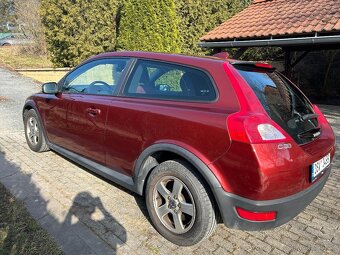 Prodám VOLVO C30 – stylovka s charakterem - 8