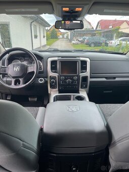Dodge Ram 1500 5.7 HEMI 4X4 - 2016 - 8