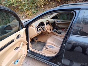 Porsche cayenne 3.0 diesel 176kw bez Měchů na pružinách - 8
