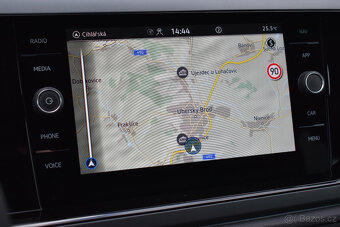 Volkswagen Taigo 1.5TSi DSG R-Line LED Kamera Virtual - 8