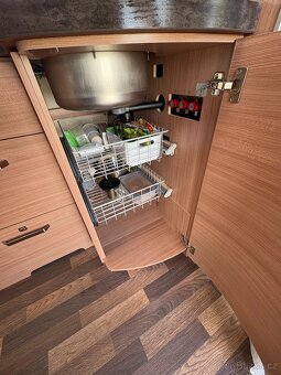 Knaus Sky Wave 650 MF 2015, 63 tis.km - 8