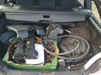 BMW E87 116i  - díly motoru a a jiné - 8