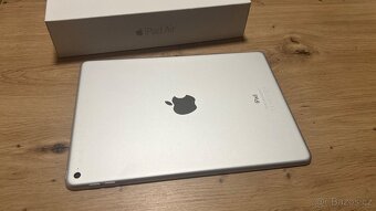 Apple iPad Air 2 128GB, příslušenství, 1990Kč - 8