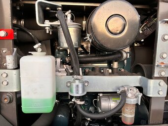 SANMAR 2T minibagr - 8