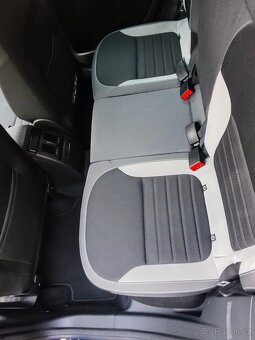 Škoda Yeti 2.0tdi 110kw najeto 108800km - 8