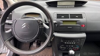 Prodám Citroen C4 1.4i 2006 Stk 12/2026 - 8