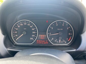 BMW 116i - 8
