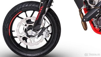 SWM Motard SM125R - 8