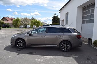 Toyota Avensis 1.8VVTI 108kw TEAM EDITION XEN - 8