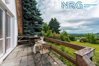 Prodej chaty s vinným sklepem, udírnou a výhledem, 760 m2, N - 8