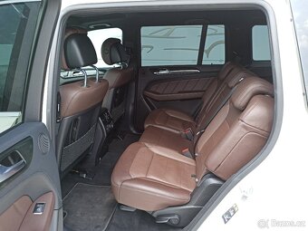 MERCEDES-BENZ GL350D AMG 7MÍST 1.MAJ - 8