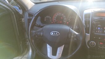 1.6 Ceed kombi, 2012, lpg - 8