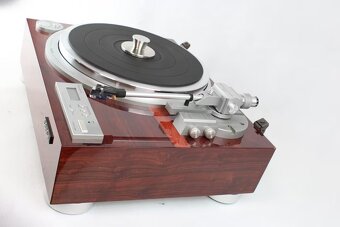 Zrenovovaný gramofon - 8