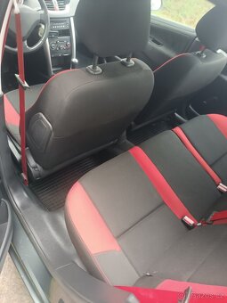 Peugeot 207 1,4 i 54kw - 8