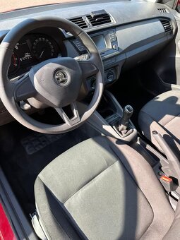 Škoda Fabia - 8