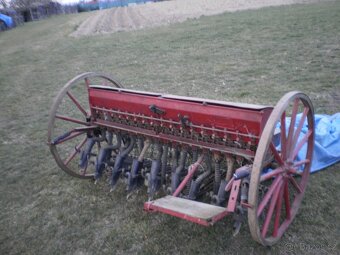 Sečka tažená 2m - 8