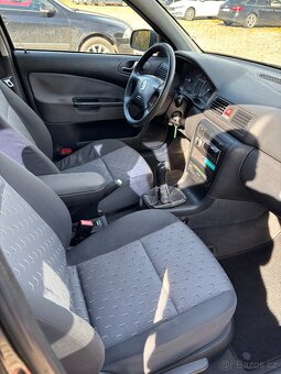 ŠKODA OCTAVIA 1.9 TDI 66KW R.V. 2004 - 8