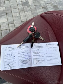 Piaggio beverly 350 Sport touring - 8